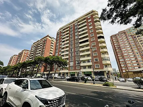 Kirayə verilir 3 otaqlı mənzil 115 m² — Bakı, Nəsimi 3 otaq 115.00 m²