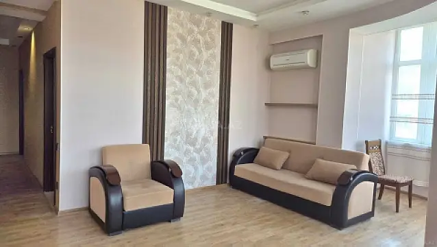 Kirayə verilir 2 otaqlı mənzil 66 m² — Bakı, İnşaatçılar 2 otaq 66.00 m²