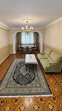 Kirayə verilir 3 otaqlı mənzil 110 m² — Bakı, Nərimanov 3 otaq 110.00 m²