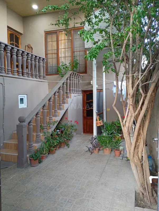 Satılır 5 otaqlı həyət evi 125 m²