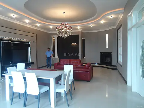 Kirayə verilir 4 otaqlı mənzil 275 m² — Bakı 4 otaq 275.00 m²