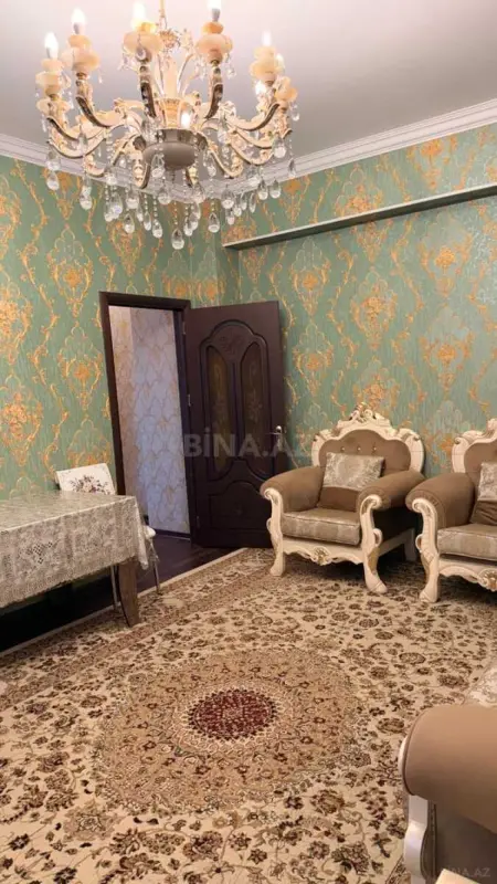 Kirayə verilir 2 otaqlı mənzil 75 m²