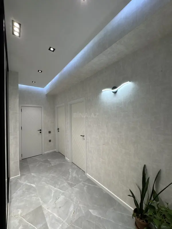 Kirayə verilir 2 otaqlı mənzil 65 m²