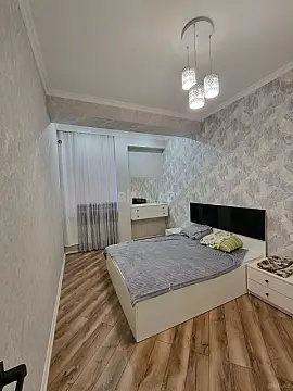 Kirayə verilir 2 otaqlı mənzil 75 m² — Bakı 2 otaq 75.00 m²
