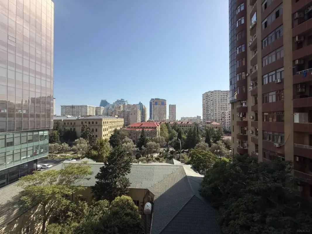 Kirayə verilir 3 otaqlı mənzil 110 m²