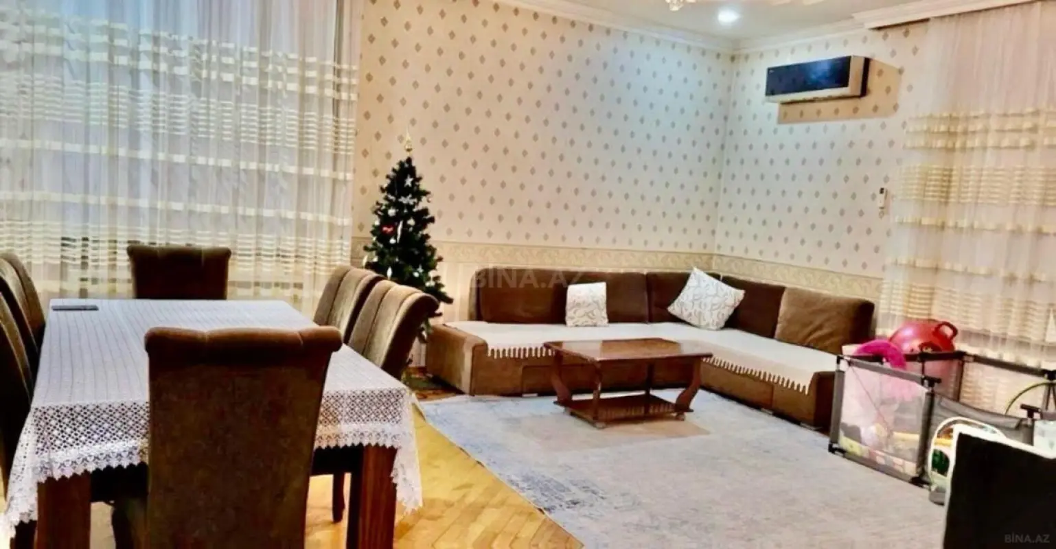 Kirayə verilir 2 otaqlı mənzil 105 m²