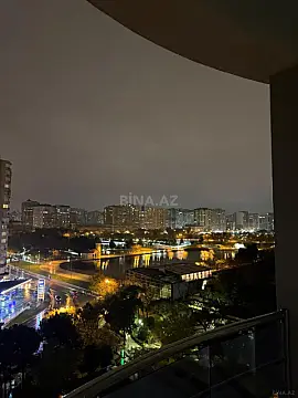 Kirayə verilir 4 otaqlı mənzil 217 m² — Bakı 4 otaq 217.00 m²