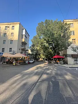 Kirayə verilir 4 otaqlı mənzil 80 m² — Bakı 4 otaq 80.00 m²