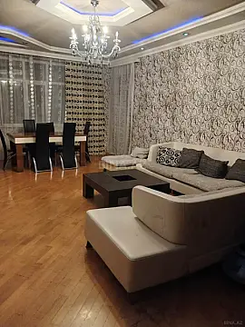 Kirayə verilir 2 otaqlı mənzil 85 m² — Bakı, Nizami 2 otaq 85.00 m²