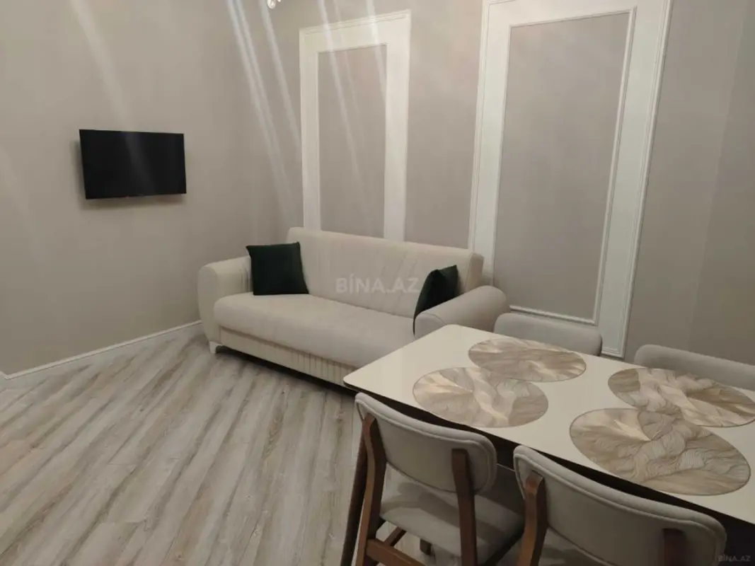 Kirayə verilir 2 otaqlı mənzil 46 m²