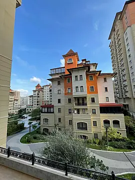 Kirayə verilir 5 otaqlı mənzil 300 m² — Bakı 5 otaq 300.00 m²