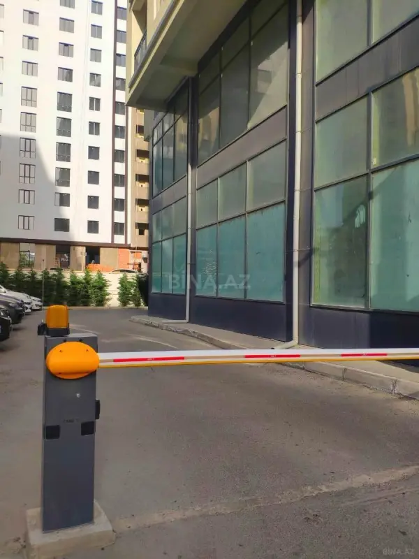 Satılır 2 otaqlı mənzil 102 m²