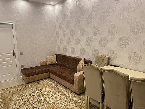 Kirayə verilir 3 otaqlı mənzil 85 m² — Bakı, Memar Əcəmi yanı 3 otaq 85.00 m²