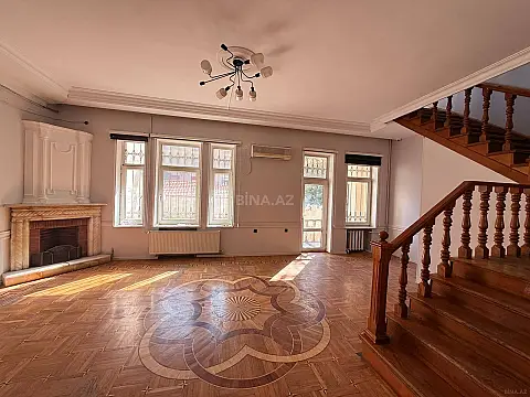 Kirayə verilir 8 otaqlı ofis 850 m² — Bakı 8 otaq 850.00 m²