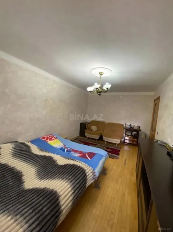 Satılır 1 otaqlı mənzil 40 m²