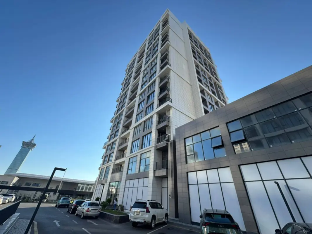 Satılır 2 otaqlı mənzil 72 m²