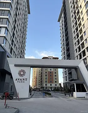 Satılır 3 otaqlı mənzil 121 m² — Bakı, İnşaatçılar 3 otaq 121.00 m²