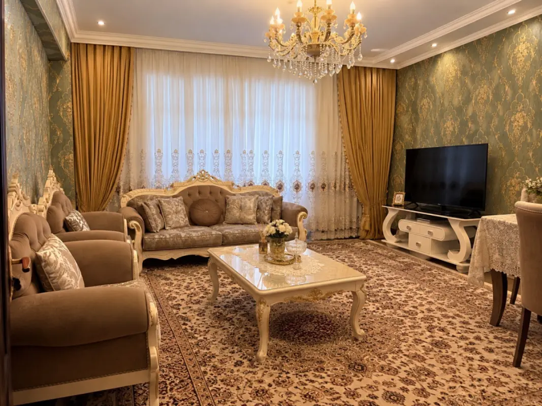 Kirayə verilir 2 otaqlı mənzil 80 m²