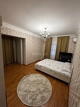 Satılır 2 otaqlı mənzil 45 m² — Bakı, Memar Əcəmi yanı 2 otaq 45.00 m²