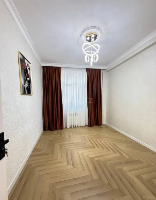 Satılır 2 otaqlı mənzil 52 m²