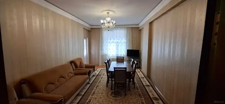 Kirayə verilir 3 otaqlı mənzil 115 m² — Bakı, Həzi Aslanov qəs. 3 otaq 115.00 m²