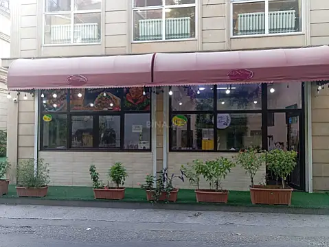 Kirayə verilir obyekt 80 m² — Bakı, İnşaatçılar 80.00 m²