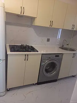 Kirayə verilir 2 otaqlı həyət evi 27 m² — Bakı, M.Ə.Rəsulzadə qəs. 2 otaq 27.00 m²