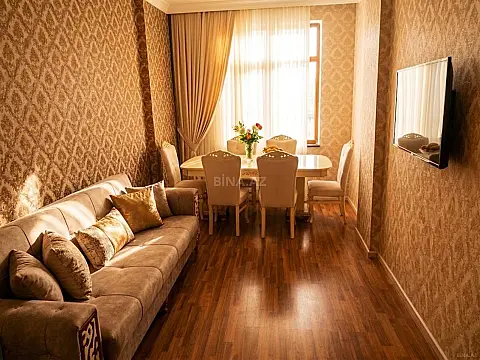 Kirayə verilir 3 otaqlı mənzil 70 m² — Bakı, Memar Əcəmi yanı 3 otaq 70.00 m²
