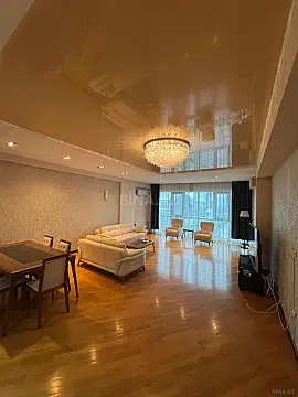 Kirayə verilir 3 otaqlı mənzil 245 m² — Bakı, Xətai 3 otaq 245.00 m²