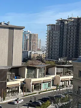 Kirayə verilir 3 otaqlı mənzil 185 m² — Bakı, Xətai 3 otaq 185.00 m²