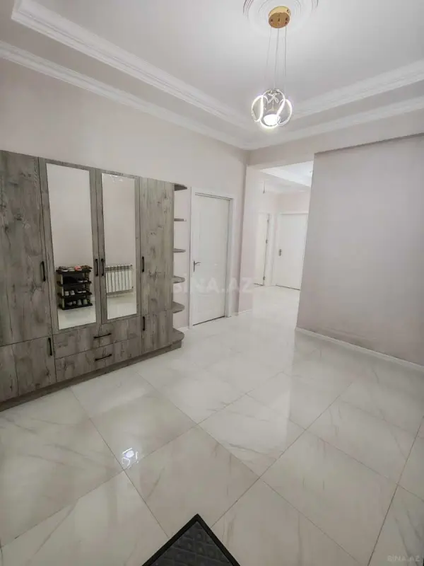 Kirayə verilir 3 otaqlı mənzil 100 m²