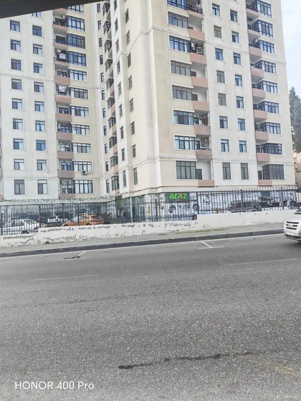Kirayə verilir 2 otaqlı mənzil 100 m²