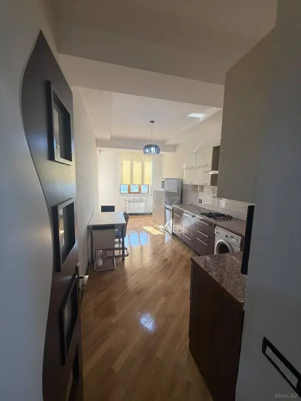 Kirayə verilir 3 otaqlı mənzil 135 m²