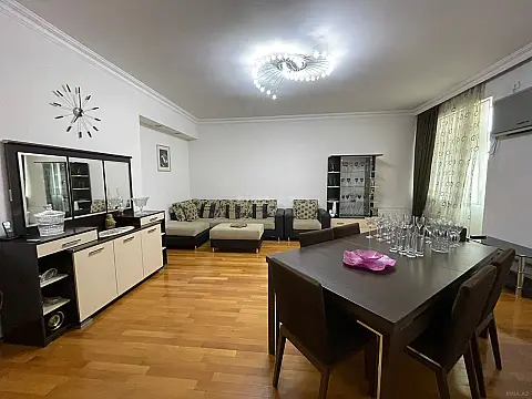 Kirayə verilir 3 otaqlı mənzil 115 m² — Bakı, İnşaatçılar 3 otaq 115.00 m²