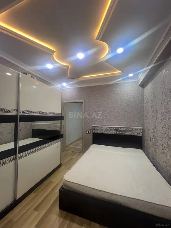Kirayə verilir 2 otaqlı mənzil 55 m²