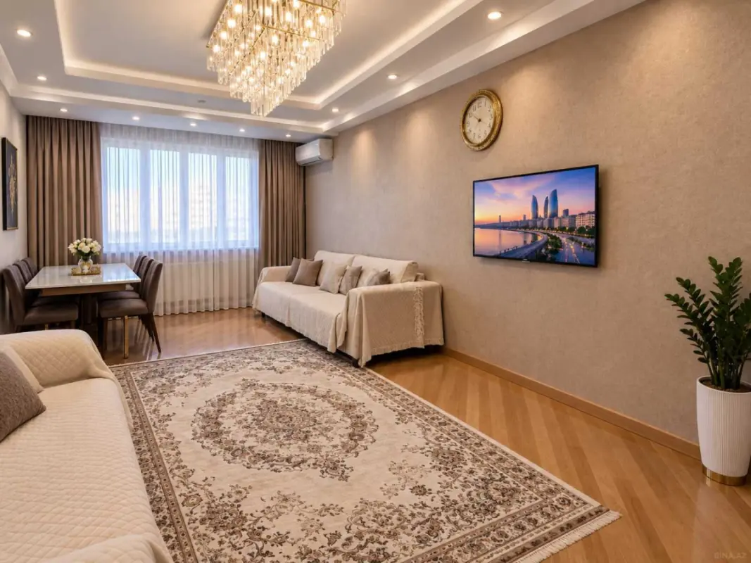 Satılır 3 otaqlı mənzil 121 m²