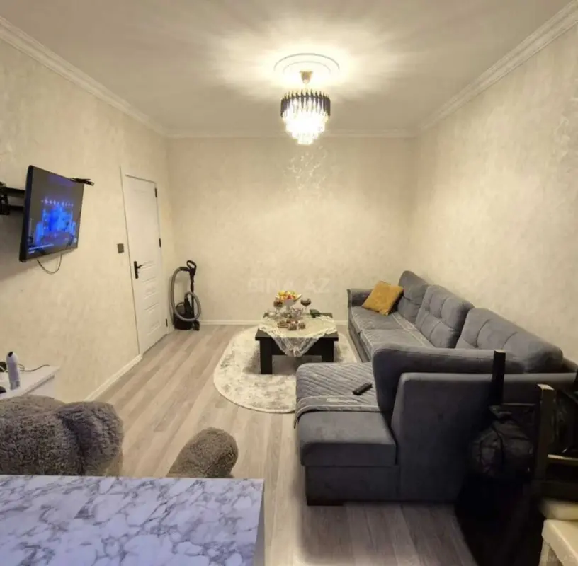Satılır 2 otaqlı mənzil 70 m²