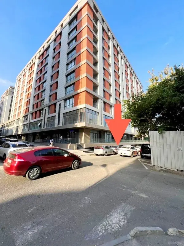 Kirayə verilir obyekt 204 m²