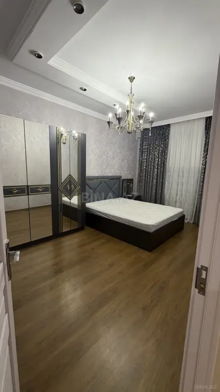 Kirayə verilir 3 otaqlı mənzil 125 m²