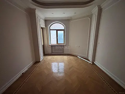 Kirayə verilir 10 otaqlı ofis 1050 m² — Bakı, Nəsimi 10 otaq 1050.00 m²
