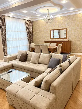 Kirayə verilir 3 otaqlı mənzil 146 m² — Bakı 3 otaq 146.00 m²