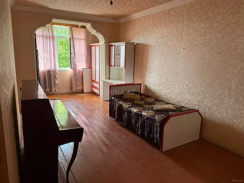 Satılır 5 otaqlı mənzil 130 m² — Gəncə 5 otaq 130.00 m²