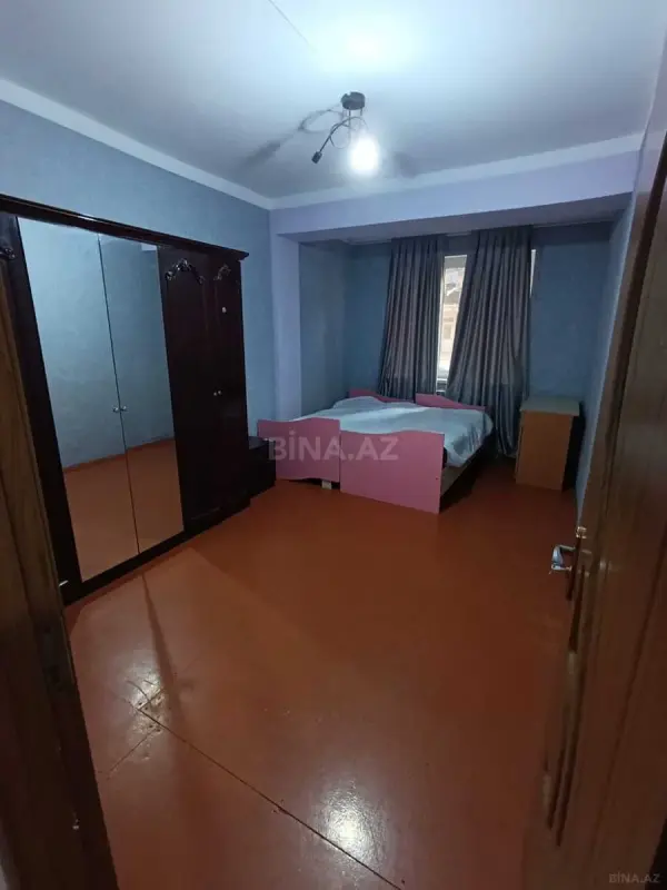 Kirayə verilir 3 otaqlı mənzil 104 m²
