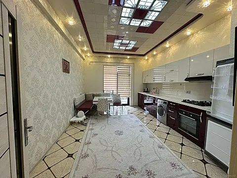 Kirayə verilir 2 otaqlı mənzil 92 m² — Bakı 2 otaq 92.00 m²