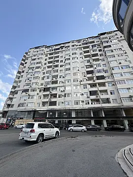 Satılır 3 otaqlı mənzil 130 m² — Bakı, Binəqədi 3 otaq 130.00 m²