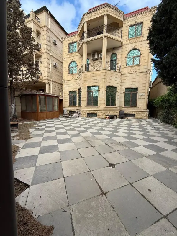 Kirayə verilir obyekt 1000 m²