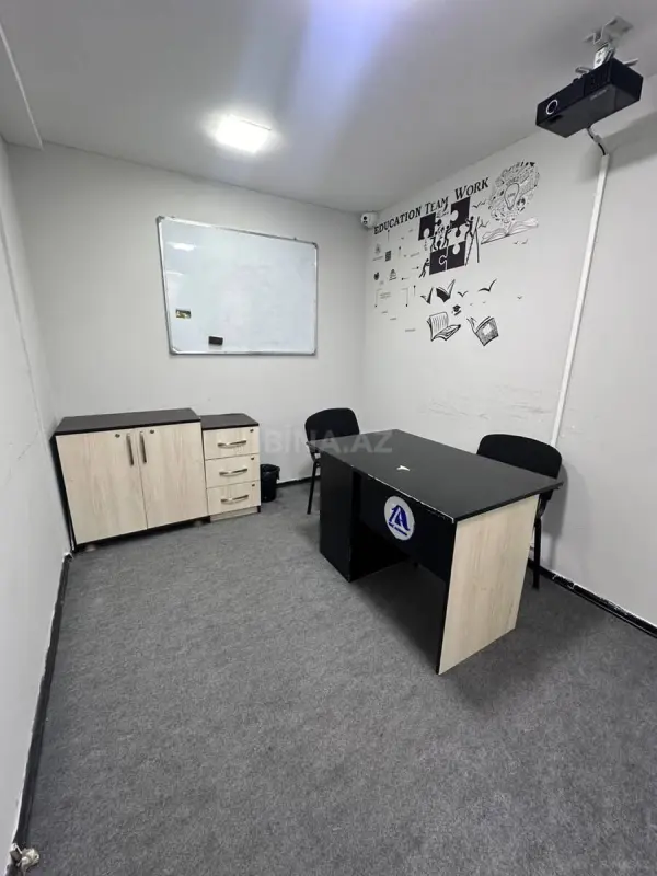 Kirayə verilir 1 otaqlı ofis 25 m²