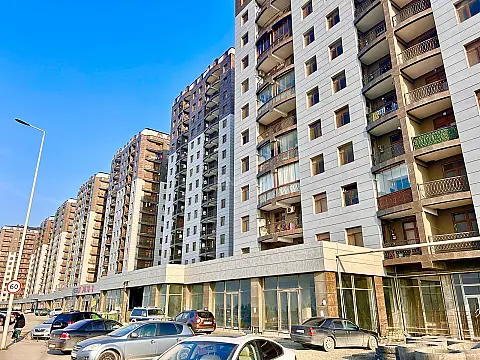 Kirayə verilir 3 otaqlı mənzil 125 m² — Bakı, Yeni Yasamal 3 otaq 125.00 m²