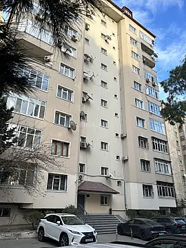 Satılır 3 otaqlı mənzil 184 m² — Bakı, Nərimanov 3 otaq 184.00 m²