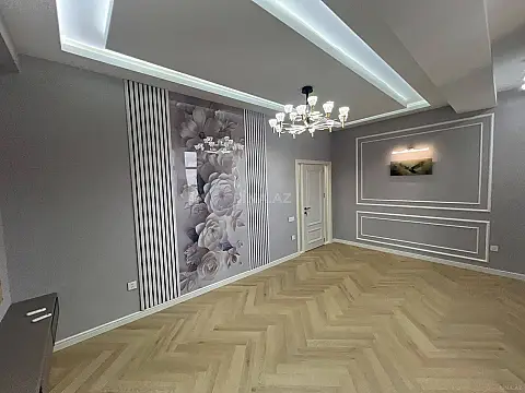 Satılır 2 otaqlı mənzil 76 m² — Bakı 2 otaq 76.00 m²